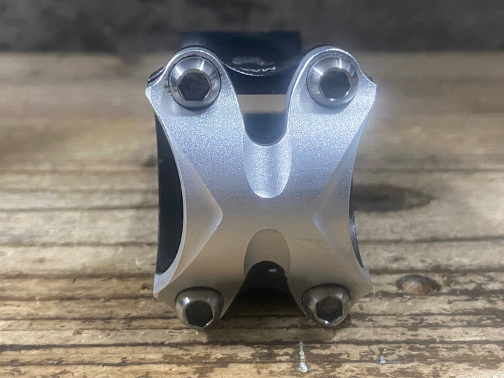 KJ242 KCNC team issue アルミ ステム 黒 90mm Φ31.8