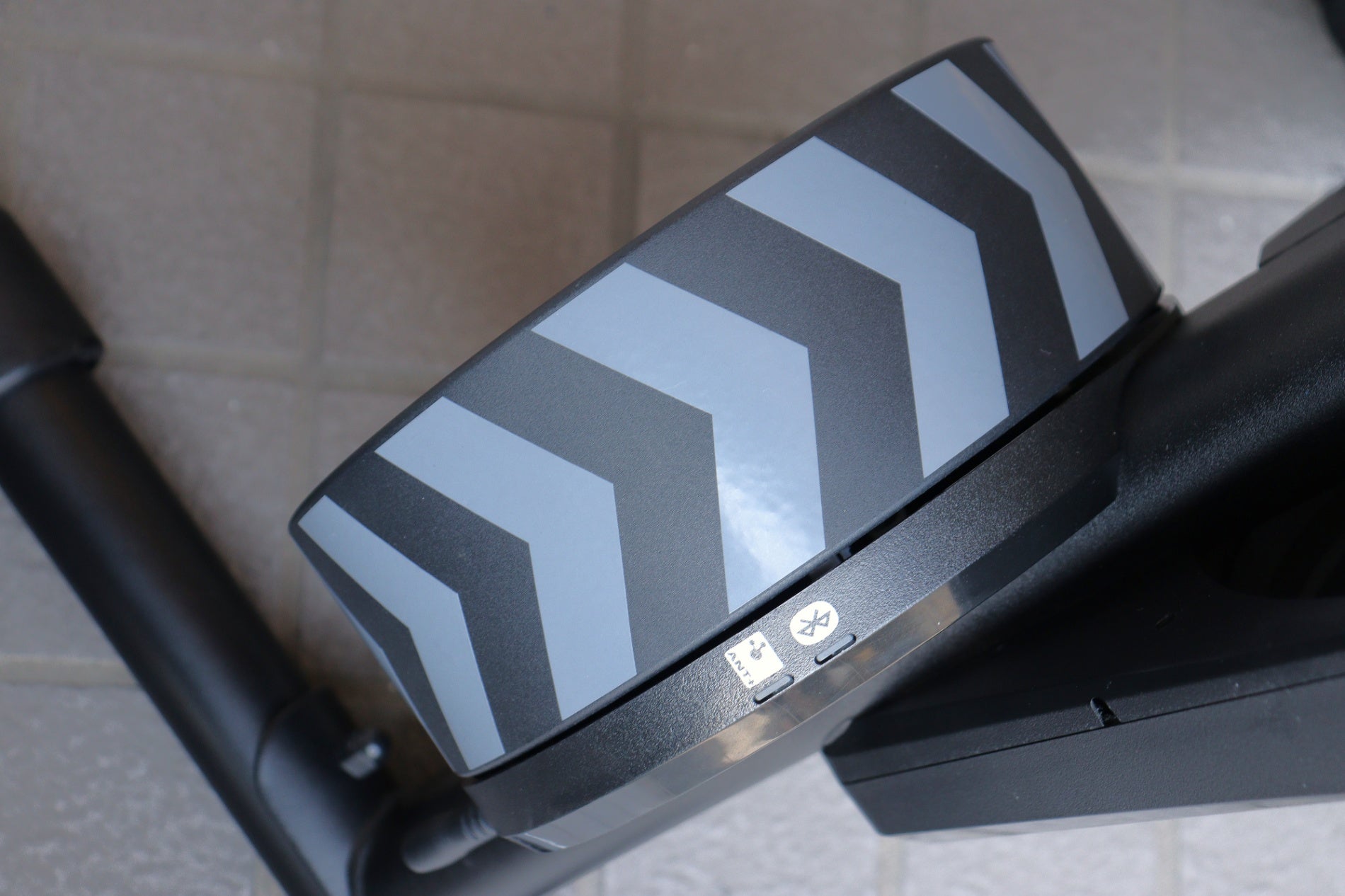 ワフー WAHOO キッカーコア KICKR CORE スマートトレーナー ダイレクト