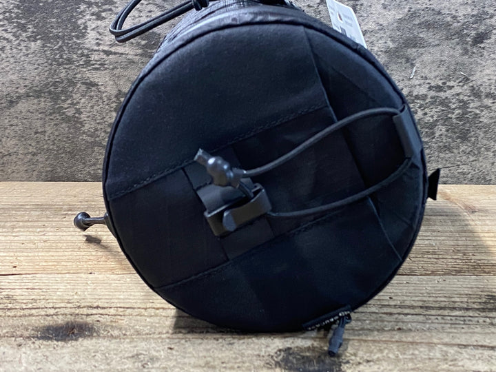 JV609 オルケイス ORUCASE SMUGGLER XL HANDLEBAR BAG ハンドルバーバッグ 黒