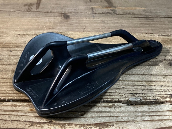 JZ021 セライタリア SELLE ITALIA NOVUS BOOST EVO サドル 黒 145mm FecAlloyレール