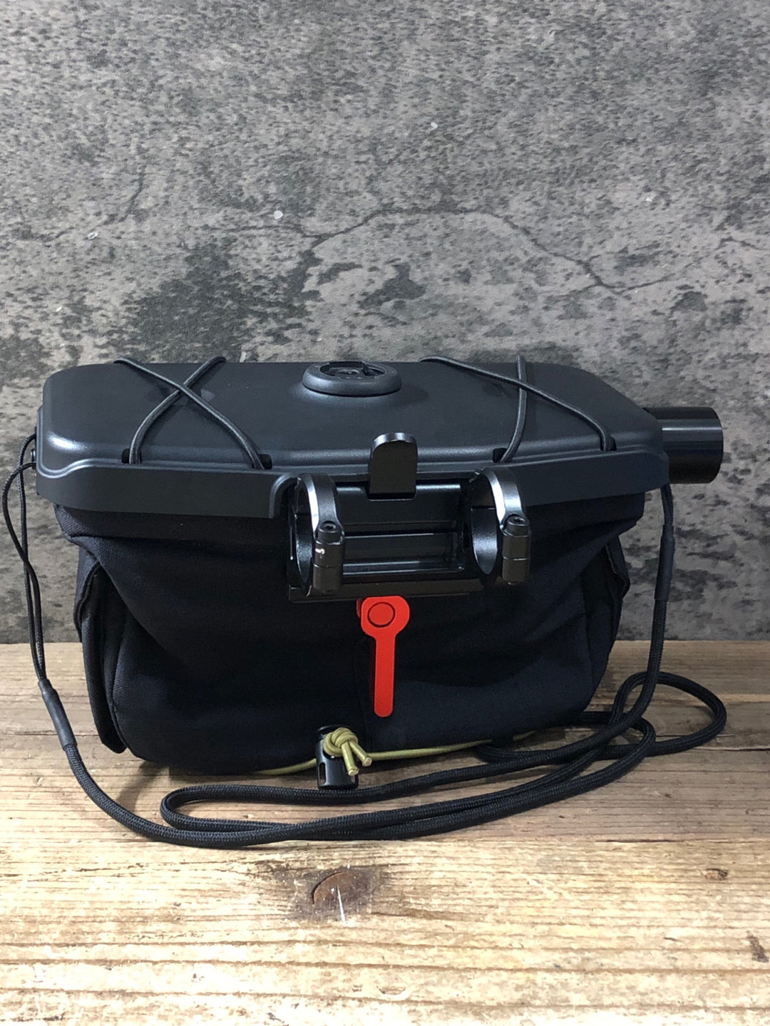 KM880 ルートワークス ROUTE WERKS THE HANDLEBAR BAG フロントバッグ
