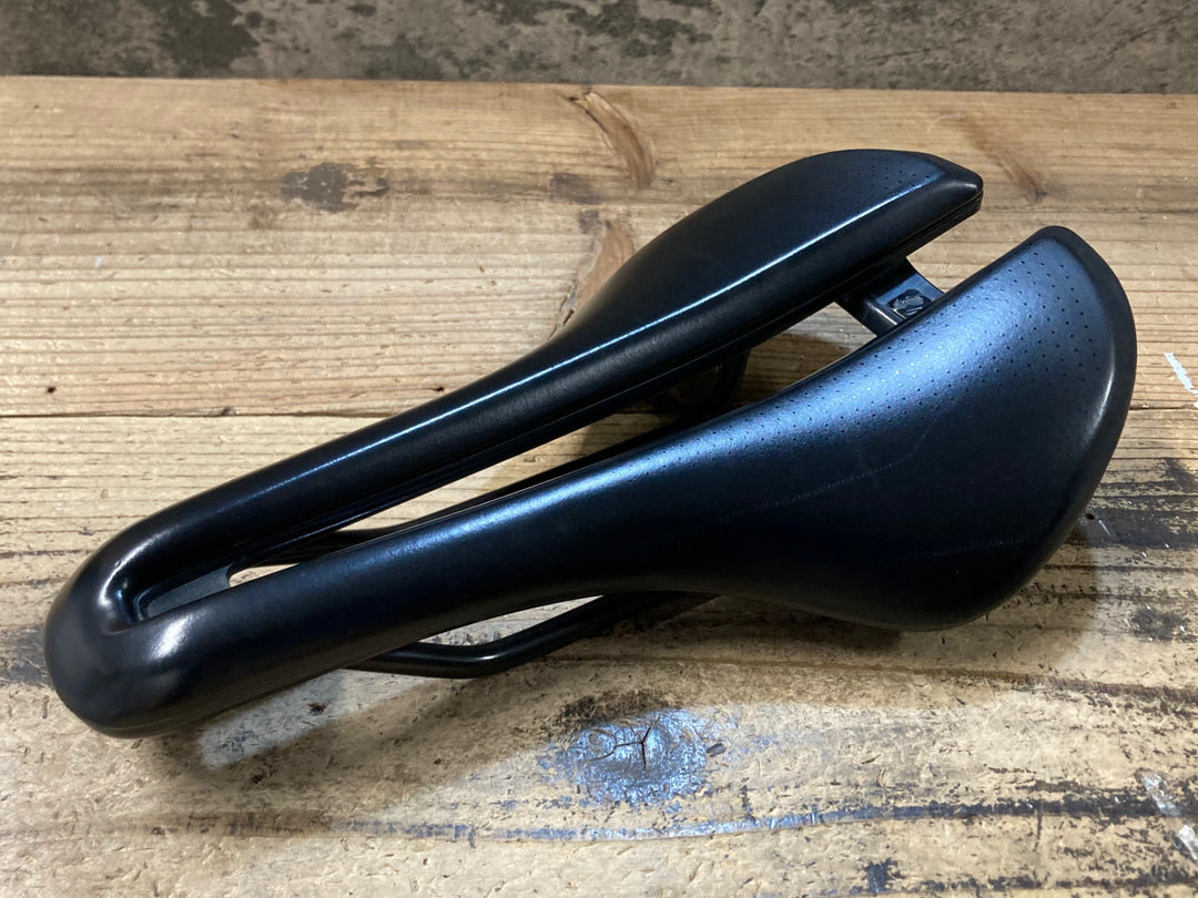 KC273 ボントレガー BONTRAGER AEOLUS COMP サドル 黒 145mm