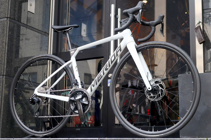 メリダ MERIDA スクルトゥーラ SCULTURA 6000 2022 44サイズ シマノ 105 R7170 Di2 12S カーボン ロードバイク 【南麻布店】