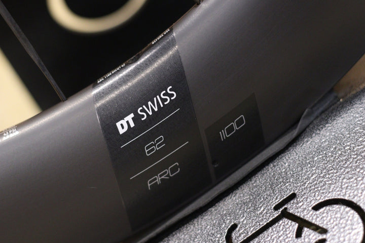 DTスイス DT SWISS ARC 1100/1400 DICUT DB 50/62 カーボン チューブレス ホイールセット シマノ 12/11S 【立川店】