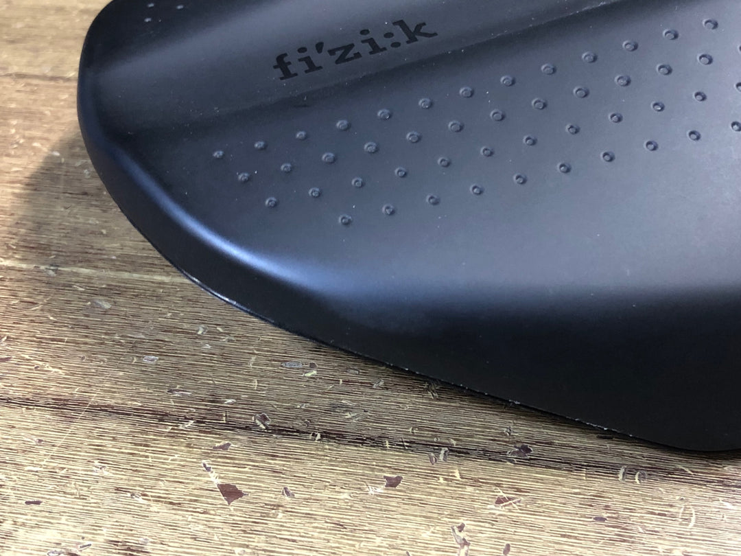 KL928 フィジーク fizik TEMPO ARGO R3 サドル KIUMレール 150mm
