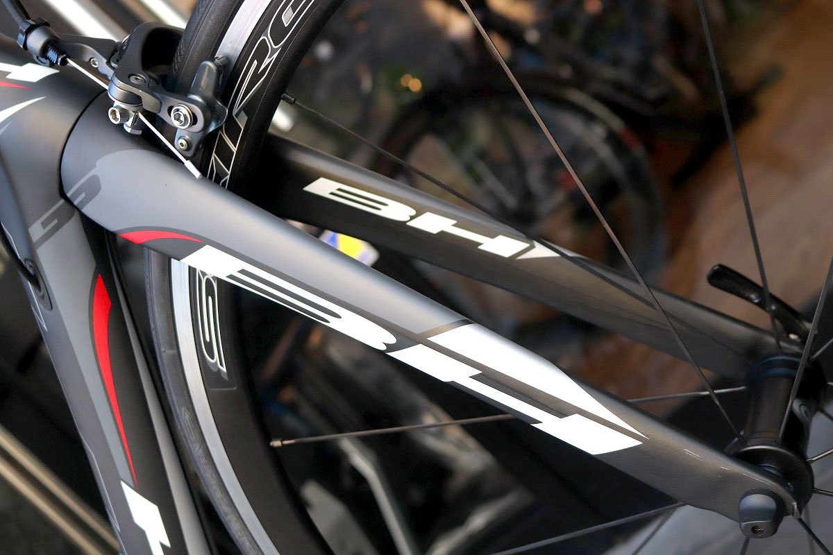 BH G6 2014モデル 64/Mサイズ シマノ アルテグラ 6800 11S カーボン