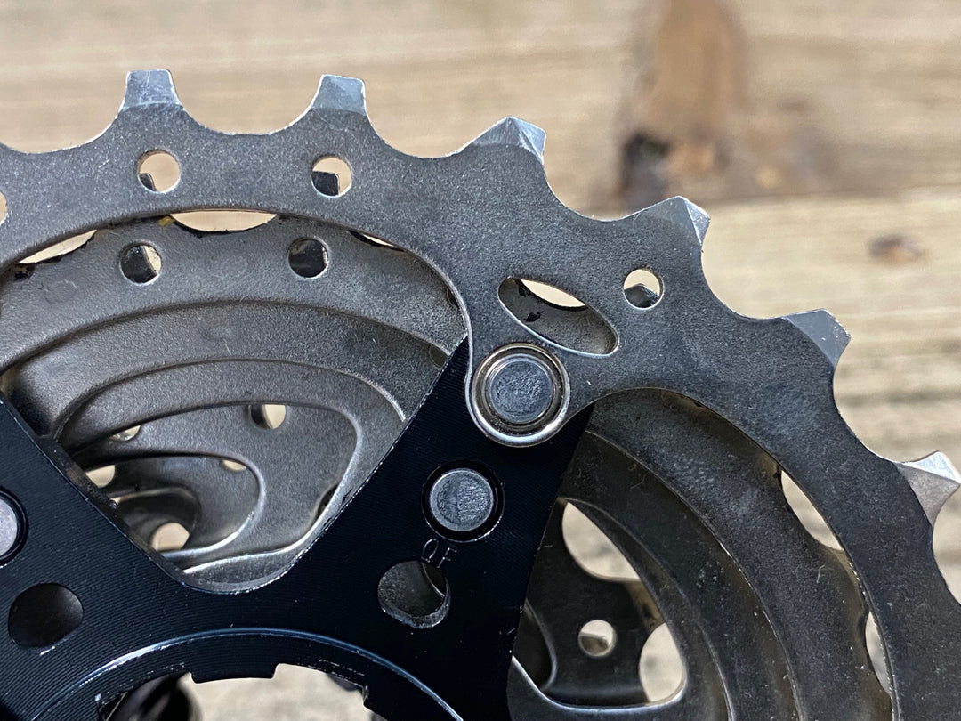 JS143 シマノ SHIMANO 105 CS-R7000 スプロケット 11s 11-28T