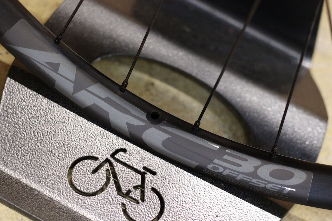 レースフェイス RACE FACE ARC 30 リム インダストリーナイン INDUSTRY NINE ハイドラ HYDRA ハブ アルミ チューブレスレディ ホイールセット シマノ MTB 11S 29インチ 【立川店】