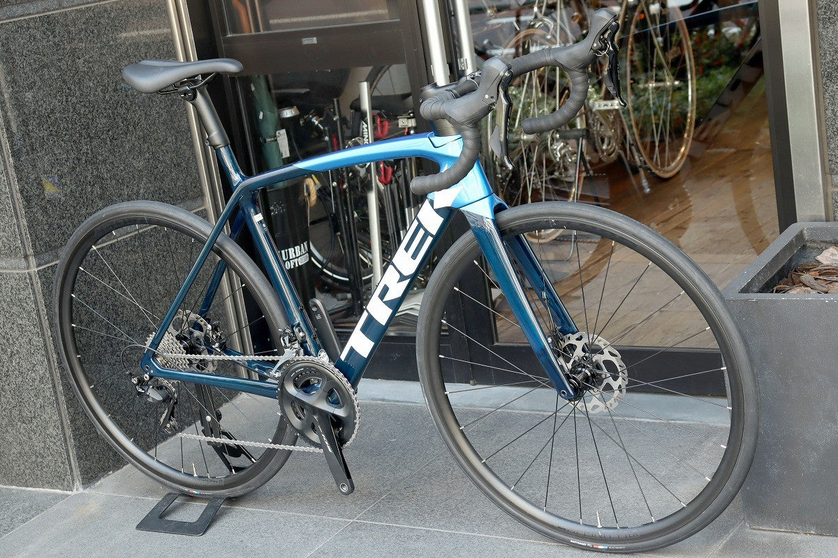 トレック TREK エモンダ ディスク EMONDA SL5 DISC 2021モデル 54サイズ 105 R7020 11S カーボン ロードバイク  【東京南麻布店】