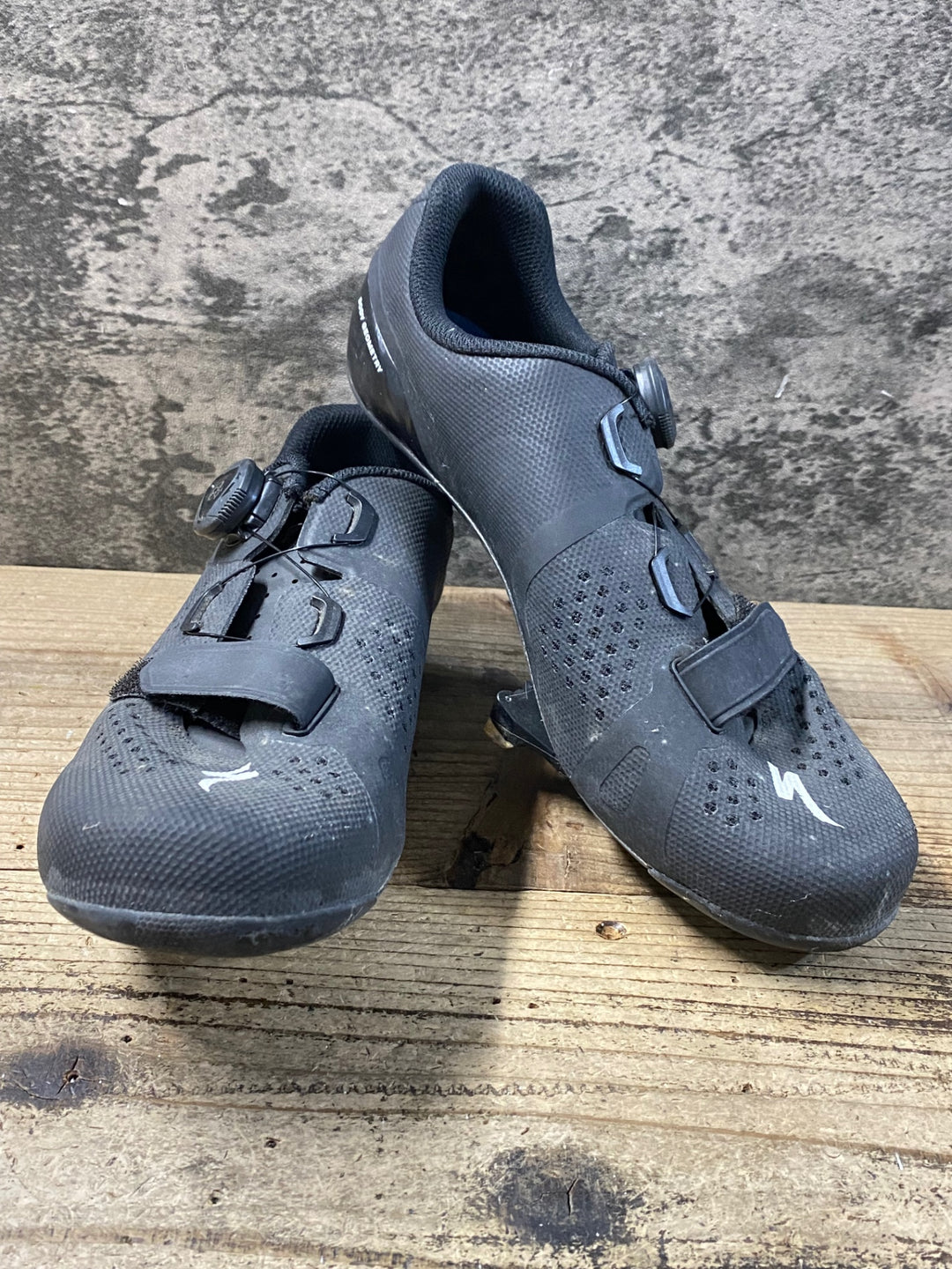 JZ187 スペシャライズド SPECIALIZED トーチ TORCH 2.0 ビンディングシューズ 3穴 黒 EU41