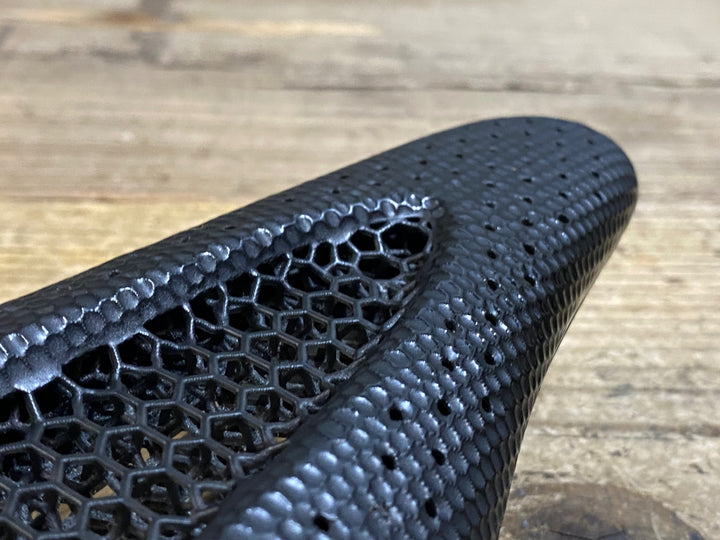 KK592 スペシャライズド SPECIALIZED S-WORKS POWER WITH MIRROR SADDLE サドル 143mm ※座面の繊維切れのためジャンク
