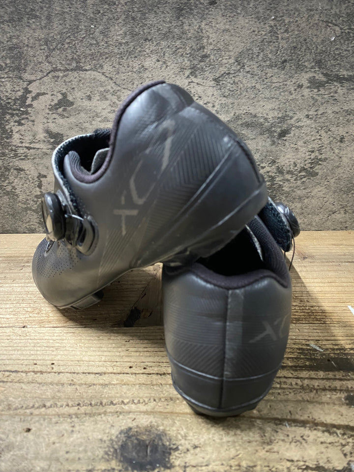 KB580 シマノ SHIMANO XC7 SHXC701M ビンディングシューズ 黒 EU41 2穴 汚れ
