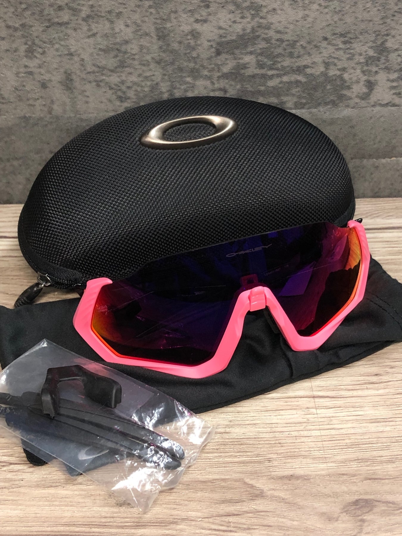 〖早い者勝ち〗OAKLEY オークリー サングラス FLIGHT JACKET Flight Jacket™ Prizm Road Jade Matte Steel アイウェア | Oakley® 日本