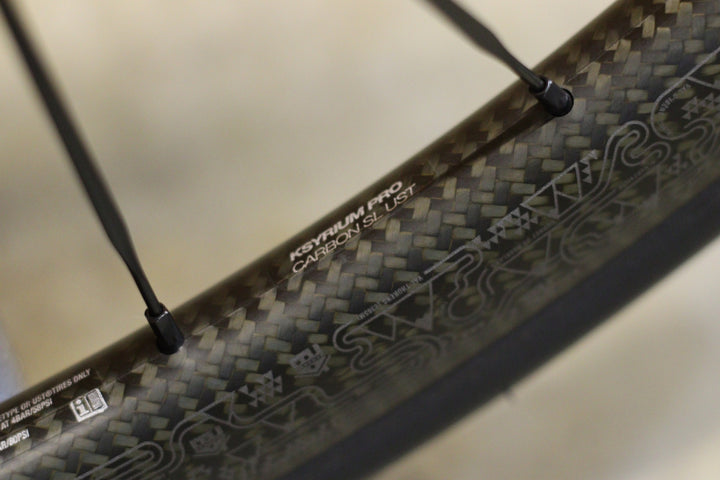 マヴィック MAVIC キシリウム KSYRIUM PRO CARBON SL UST DISC TDF カーボン チューブレスレディ ホイールセット シマノ11S/12S 【立川店】