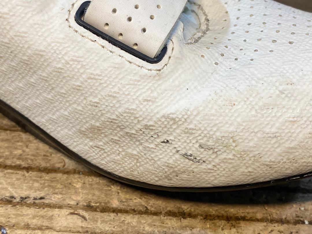 JQ903 ボントレガー BONTRAGER Circuit Road Shoe ビンディングシューズ SPD-SL EU40 白