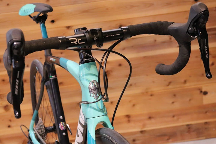 ビアンキ BIANCHI オルトレ OLTRE XR3 DISC 2022モデル 55サイズ シマノ 105 R7020 11S カーボン ロードバイク 【東京南麻布店】