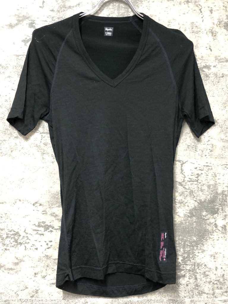 JS846 ラファ Rapha V-NECK MERINO BASE LAYER 半袖 ベースレイヤー 黒