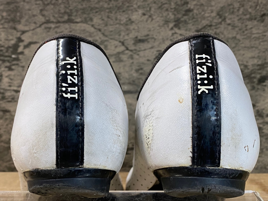 JV163 フィジーク fizik TEMPO OVERCURVE SHOES 3穴 ビンディングシューズ 白 EU43 ※スレ大