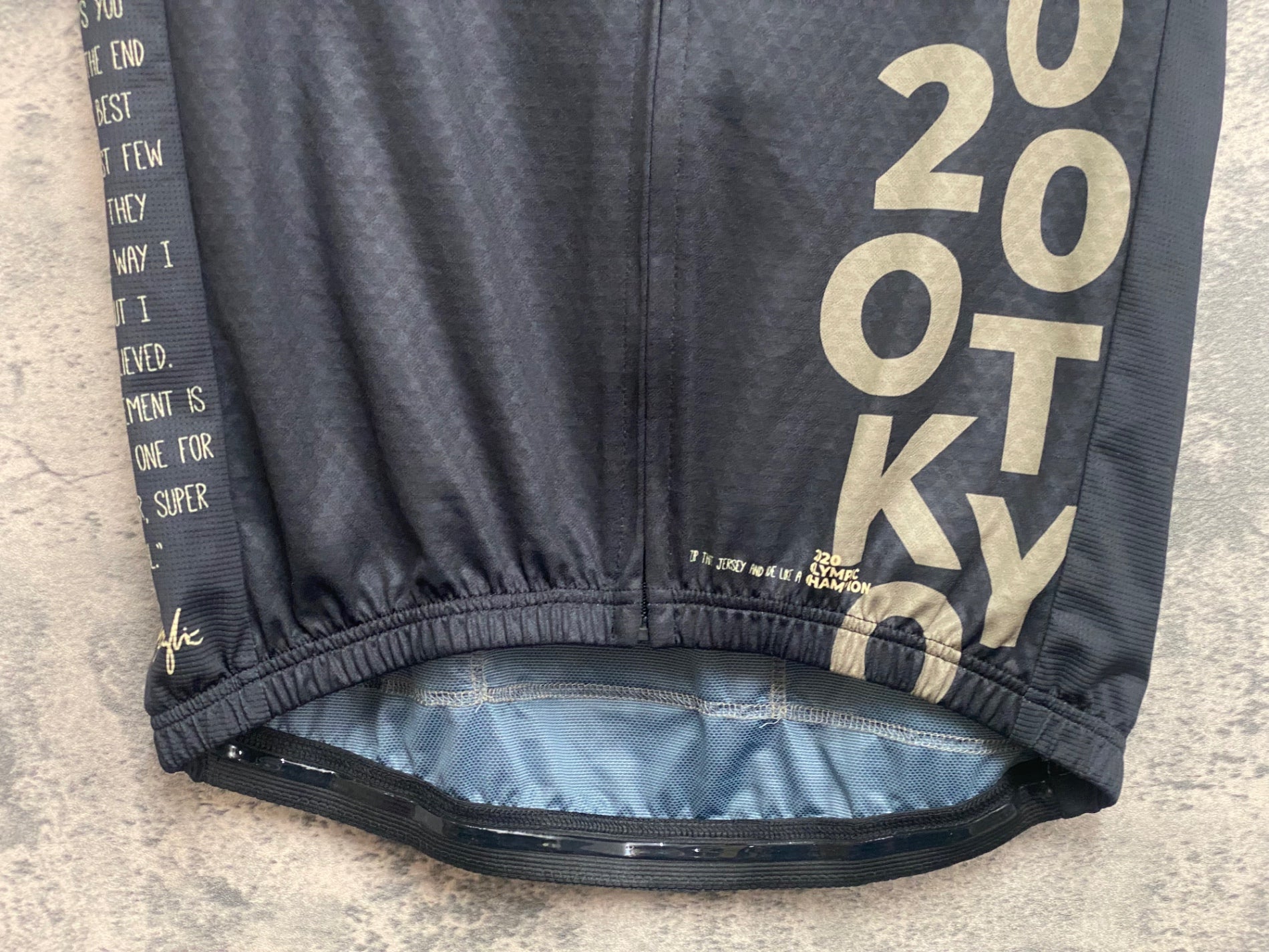 JN356 primoz roglic Cycling Jersey Tokyo Gold 半袖 サイクル