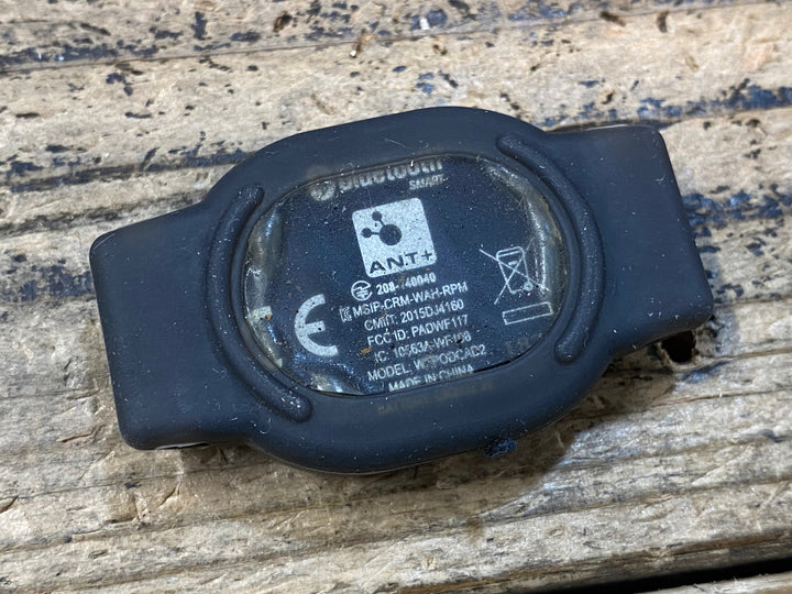 JW187 ワフー Wahoo エレメント ELEMNT BOLT WFCC3 サイクルコンピューター センサー付属 動作確認済