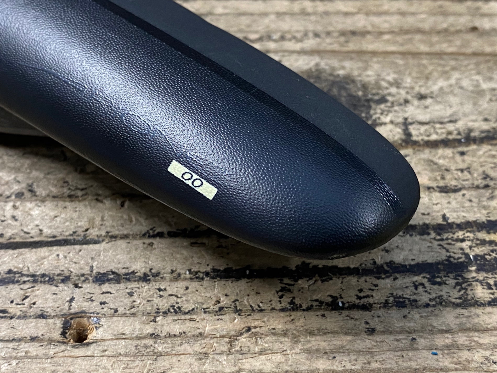JY950 フィジーク fizik アリオネ ARIONE 00 MOBIUS サドル 黒