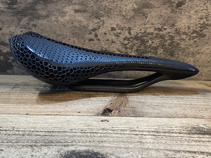 JW257 スペシャライズド SPECIALIZED エスワークス S-WORKS ROMIN EVO MIRROR サドル 黒 143mm カーボンレール