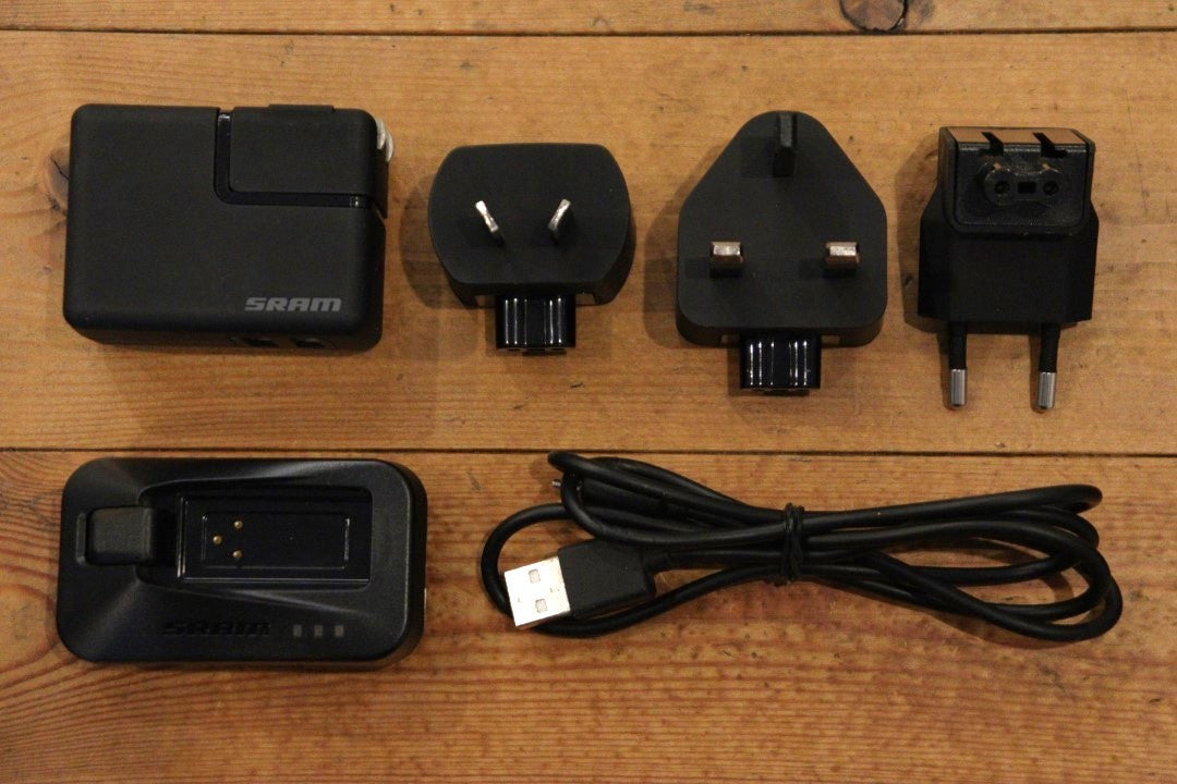 SCULTURA CF 907 カーボンフレーム一式 SCULTURA TEAM FRAME SET – メリダ公式オンラインショップ