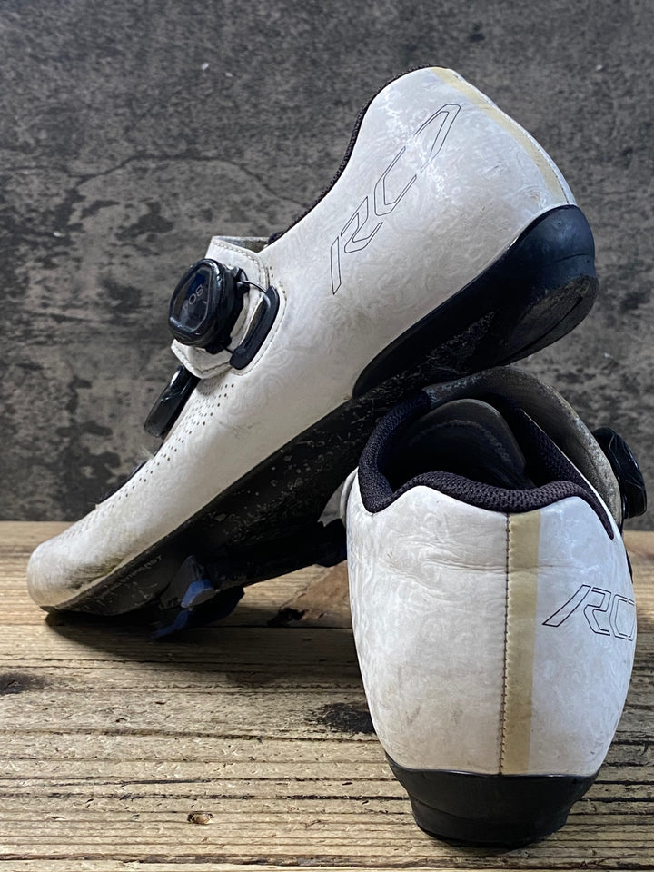 KL370 シマノ SHIMANO SH-RC701 ビンディングシューズ 白 EU41 ※アウトソール 擦れ傷