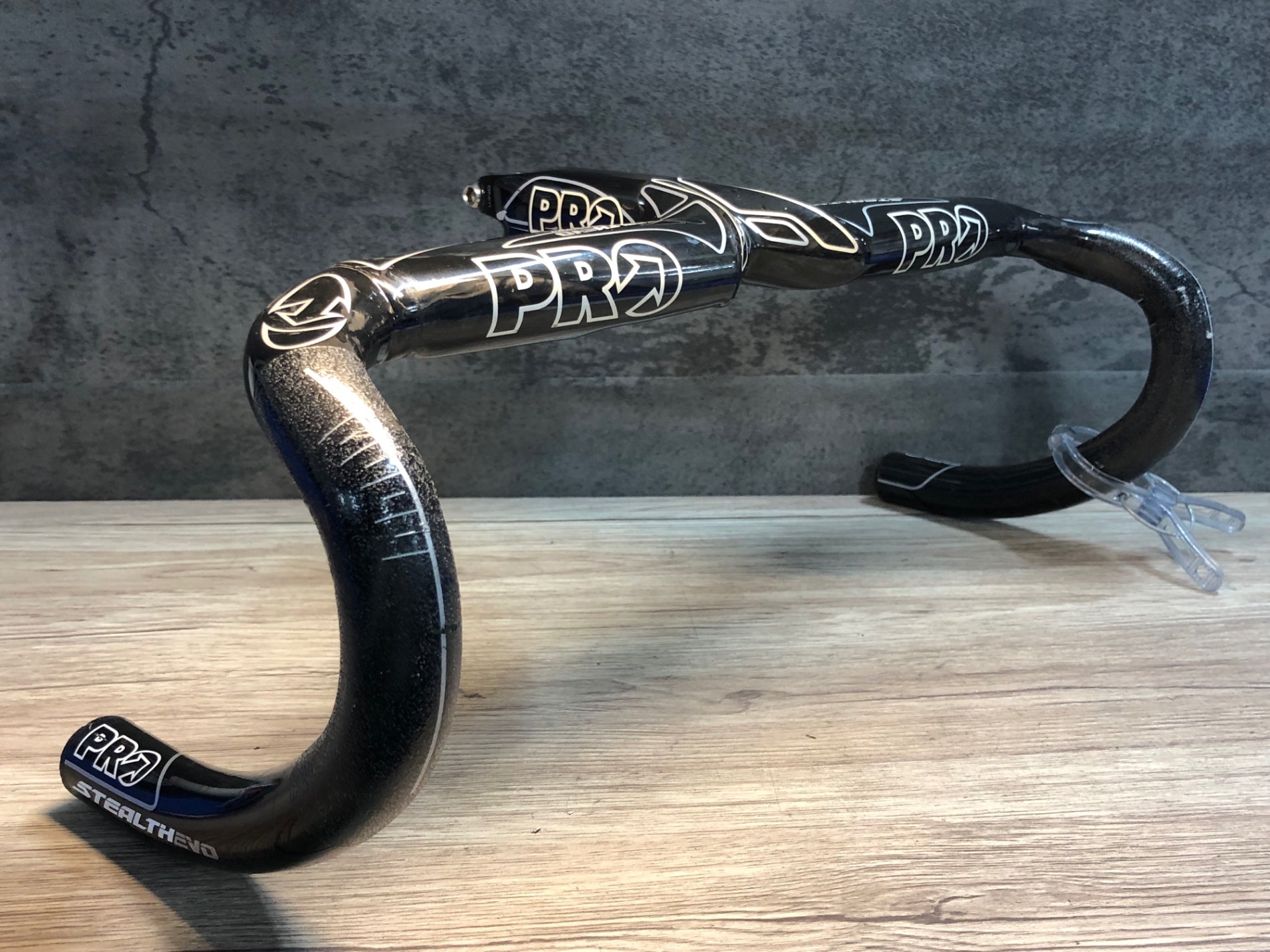 Shimano pro Stealth Evo カーボンハンドル SHIMANO PRO STEALTH EVO