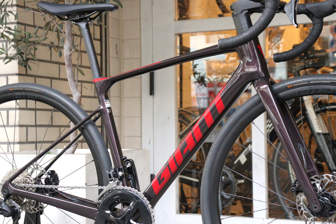 ジャイアント GIANT デファイ アドバンスド DEFY ADVANCED 2 2025モデル Sサイズ シマノ 105 R7120 12S カーボン ロードバイク 【横浜店】