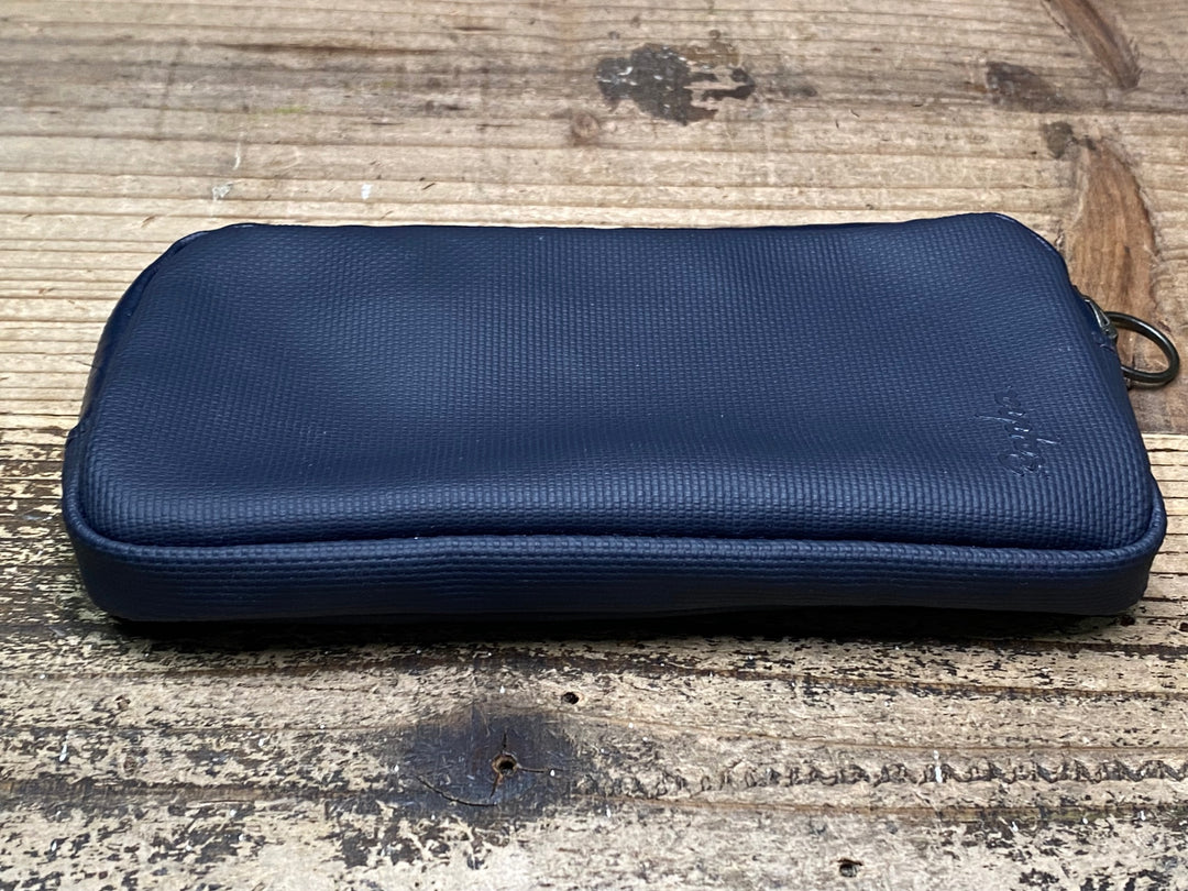 JP781 ラファ Rapha RAINPROOF ESSENTIALS CASE LARGE 紺 エッセンシャルケース