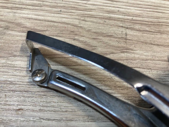 KI875 シマノ SHIMANO 105 FD-5600 直付 フロントディレイラー シルバー 2s