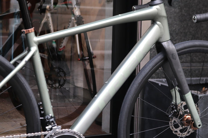 トレック TREK ドマーネ DOMANE AL5 GEN4 2026モデル 52サイズ シマノ 105 R7120 12S アルミ ロードバイク 【東京南麻布店】