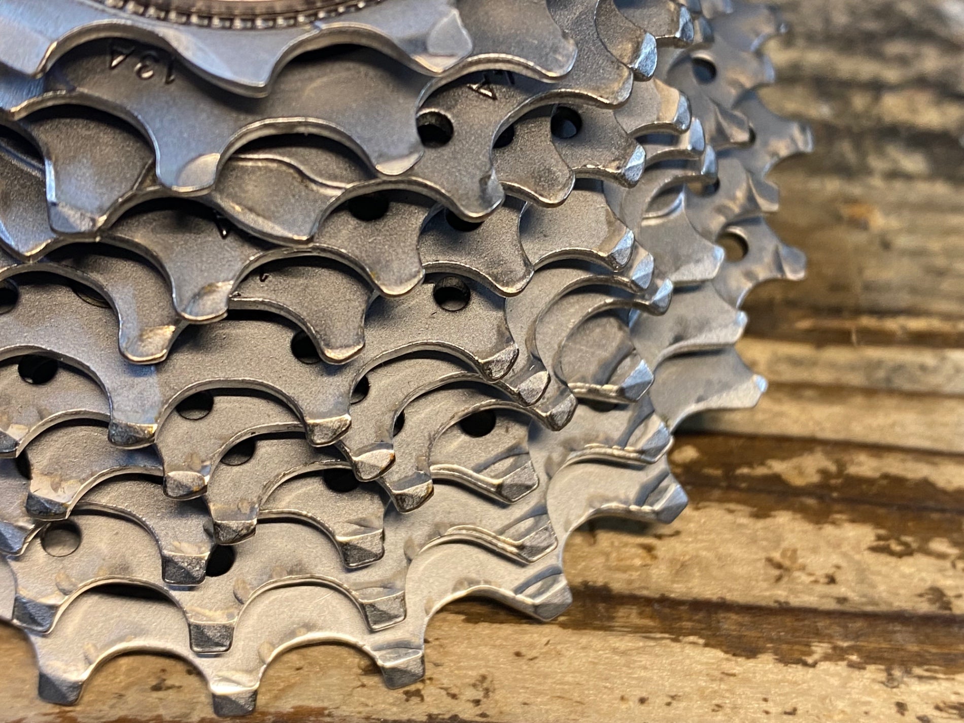 JW425 カンパニョーロ CAMPAGNOLO コーラス CHORUS スプロケット 12