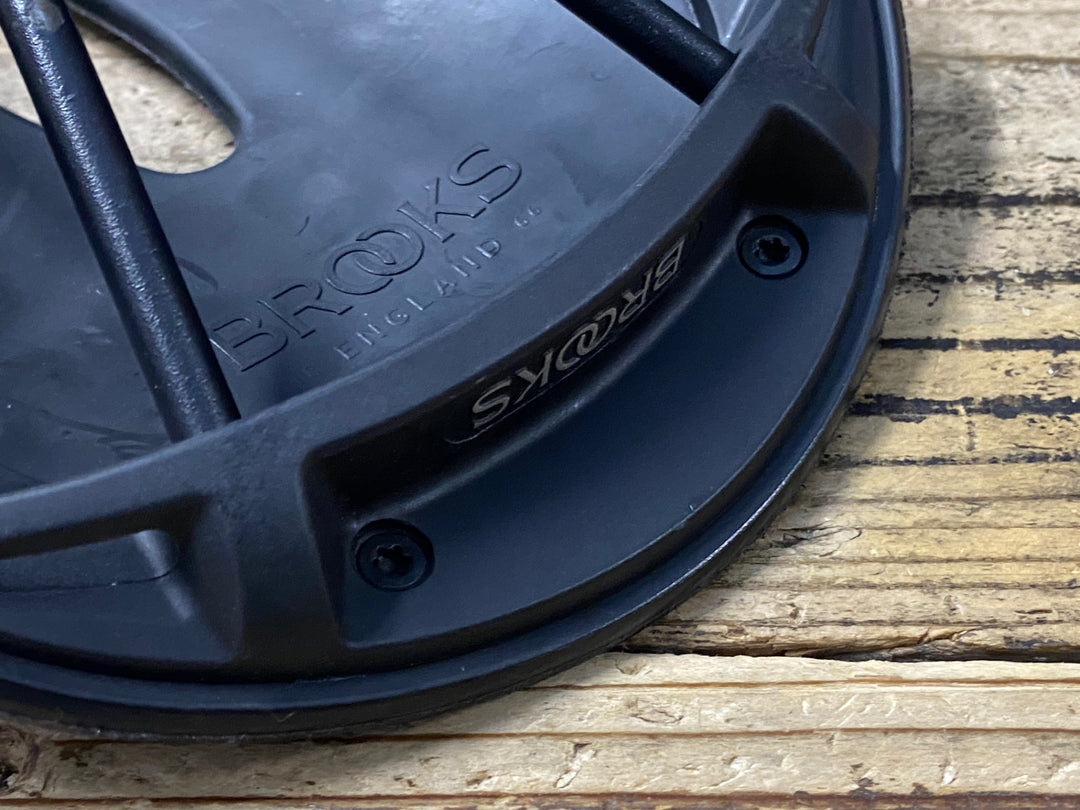 KH704 ブルックス BROOKS CAMBIUM C17 CARVED サドル 黒