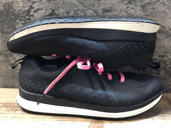 KH687 シマノ SHIMANO CT5 SH-CT500-W L ビンディングシューズ スニーカー 黒 EU39 2穴