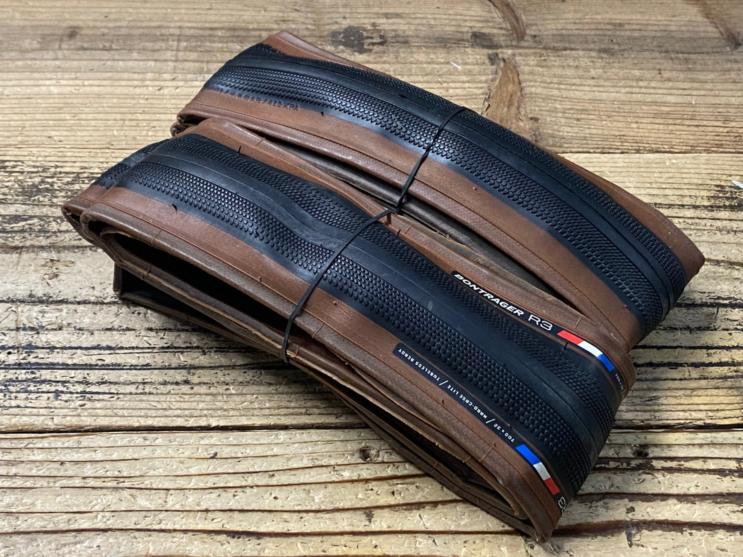 KO516 ボントレガー BONTRAGER R3 HARD CACE LITE タイヤ 700x32 チューブレスレディ 2本セット 黒/茶