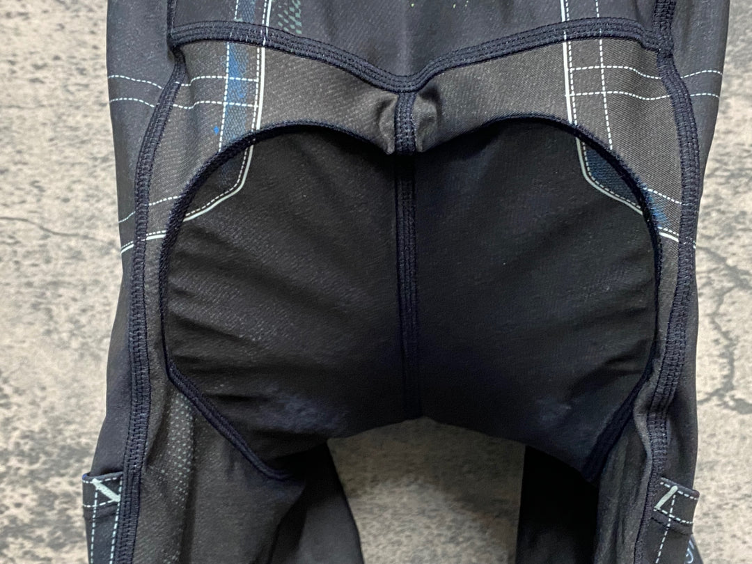 KJ698 パンダーニ Pandani ビブショーツ グレー M