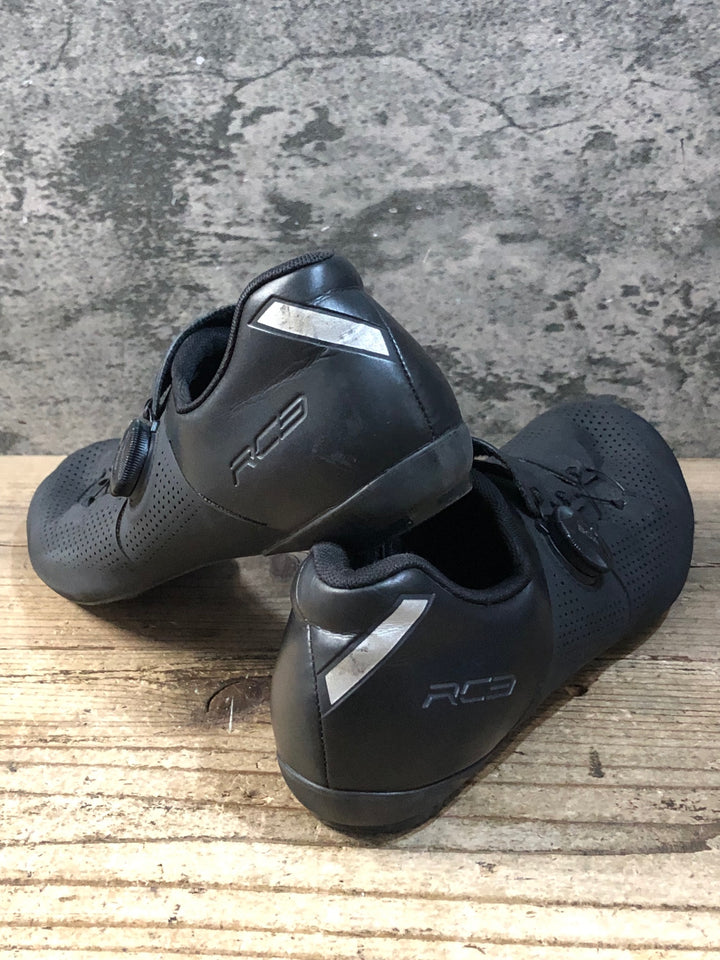 KA692 シマノ SHIMANO RC3 SH-RC302M ビンディングシューズ 黒 EU43 3穴