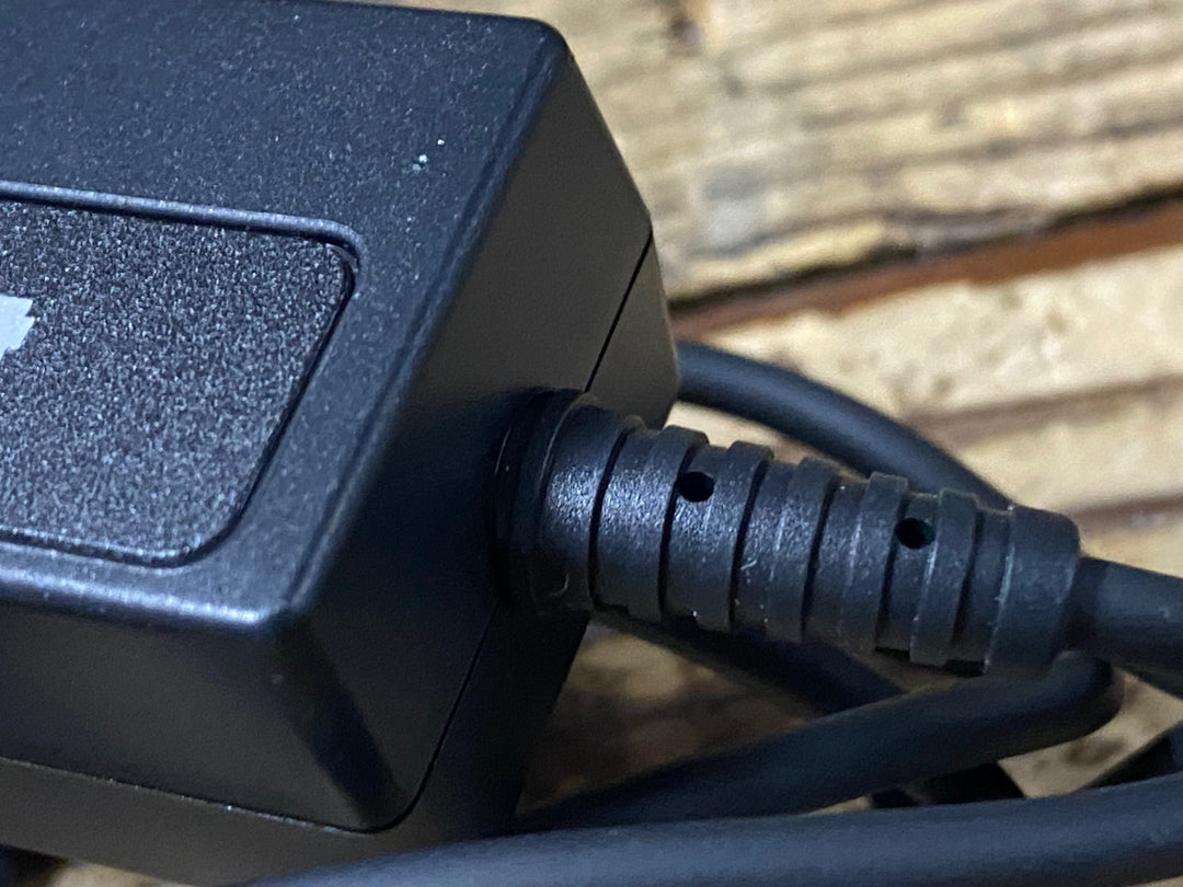 KC870 シマノ SHIMANO SM-BCR2 Di2バッテリーチャージャー