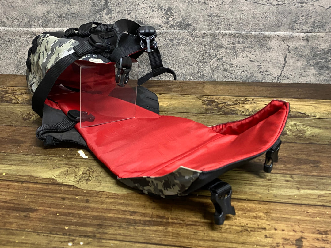 KG907 ブラックバーン BLACKBURN OUTPOST SEATPACK＆DRYBAG サドルバッグ カモフラージュ ※袋欠品