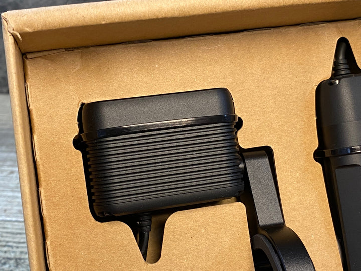 KR770 ノグ knog BLINDER X フロントライト 2300ルーメン 10000mAh バッテリー 動作未確認