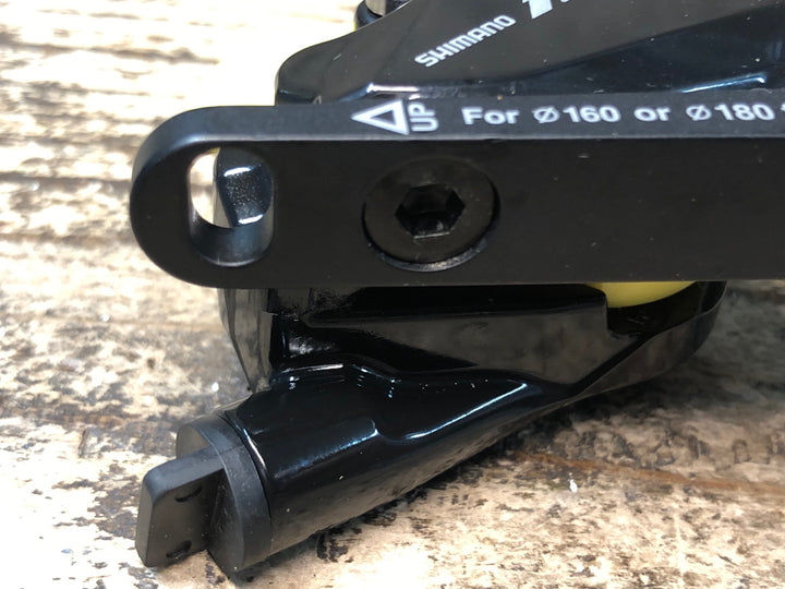 JQ305 シマノ SHIMANO 105 BR-R7070 ディスクブレーキ キャリパー 前後セット