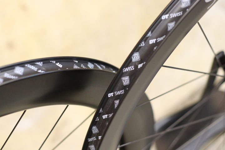 DT SWISS ARC1600 DICUT DB 50/62 カーボン チューブレスレディ ホイールセット シマノ11S/12S  【立川店】