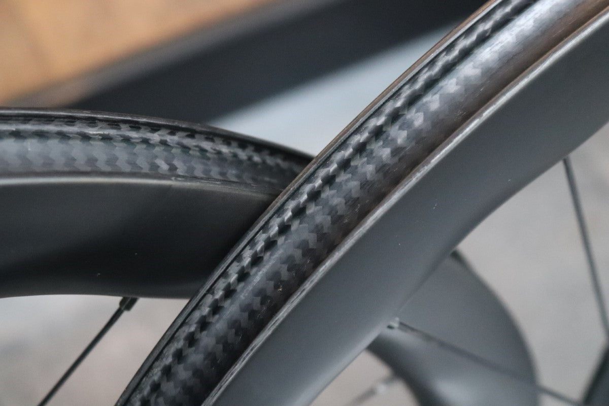 超軽量 Extralite + Light bicycle ホイールセット Road Bike] Equip yourself with ultra-lightweight carbon wheels! A