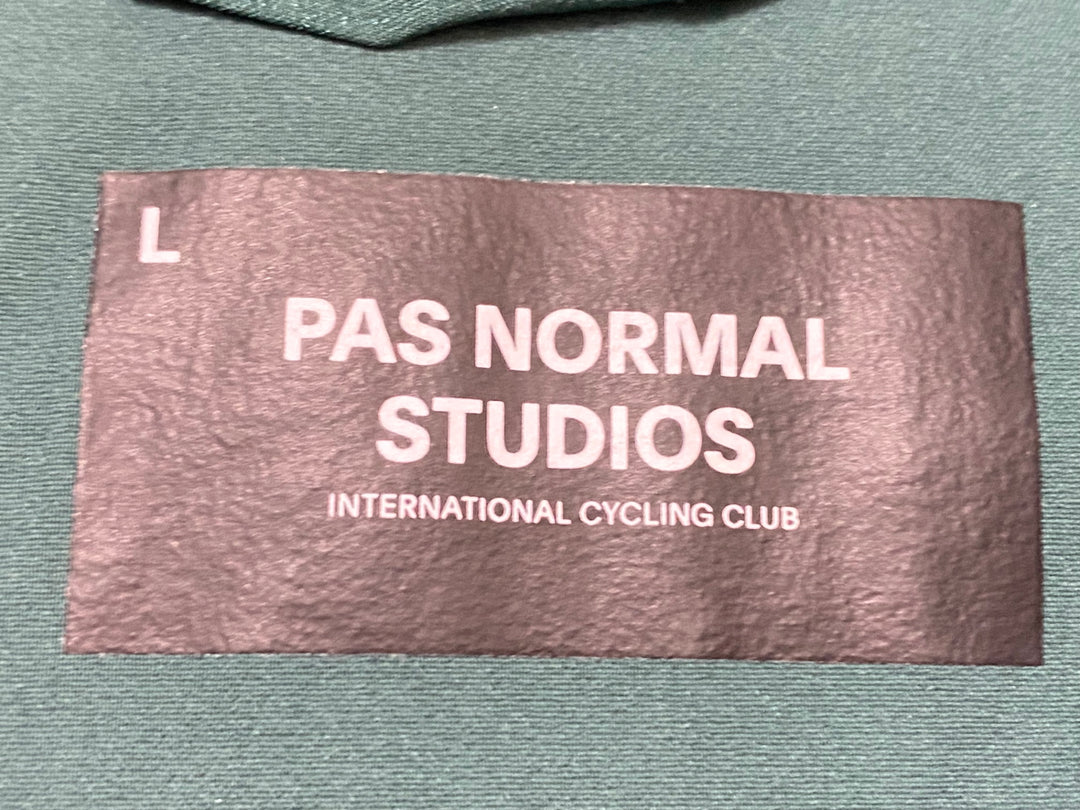 JY626 パスノーマルスタジオ PAS NORMAL STUDIOS MENS STOW AWAY GILET ジレ サイクルベスト 緑 L 未使用