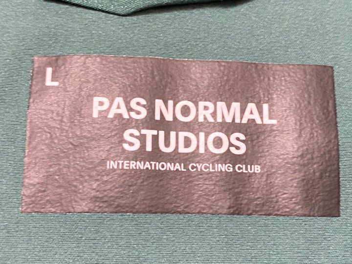 JY626 パスノーマルスタジオ PAS NORMAL STUDIOS MENS STOW AWAY GILET ジレ サイクルベスト 緑 L 未使用