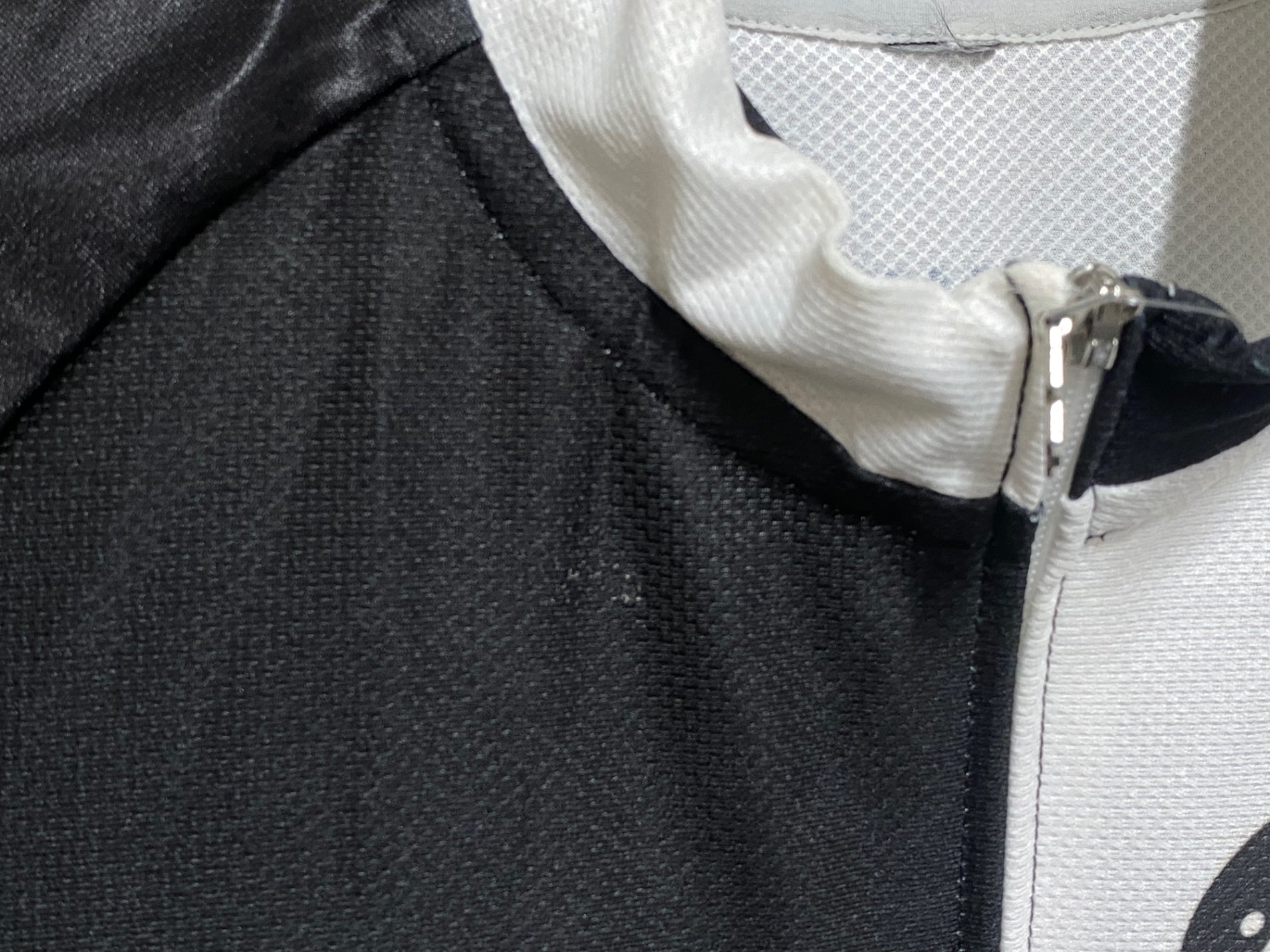 JS156 アソス ASSOS SIX DAYS 半袖 サイクルジャージ 白 黒 サイズ不明