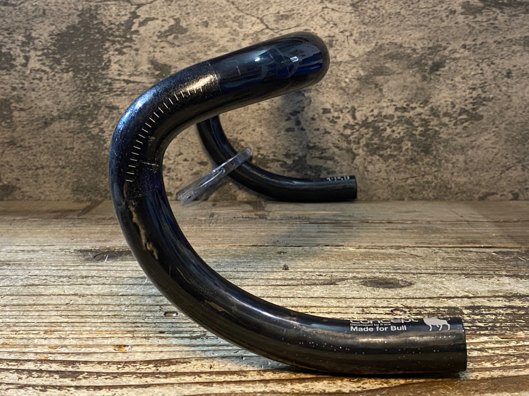 JX346 フィジーク fizik シラノ CYRANO R1 カーボン ドロップハンドル Φ31.8 ブラケットC-C420mm