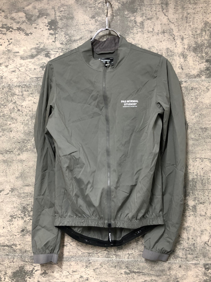 JO914 パスノーマルスタジオ PAS NORMAL STUDIOS Mechanism Stow Away Jacket 長袖 ウィンドブレーカー グレー M